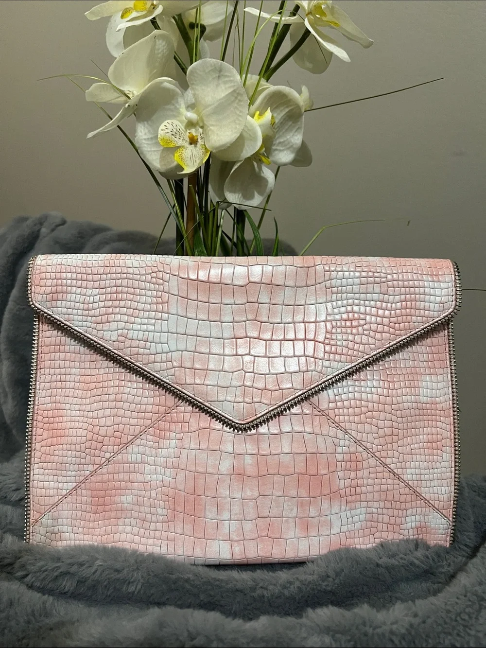 Rebecca Minkoff Leo Pink & White Croc-Embossed Envelope Clutch EUC retail $148